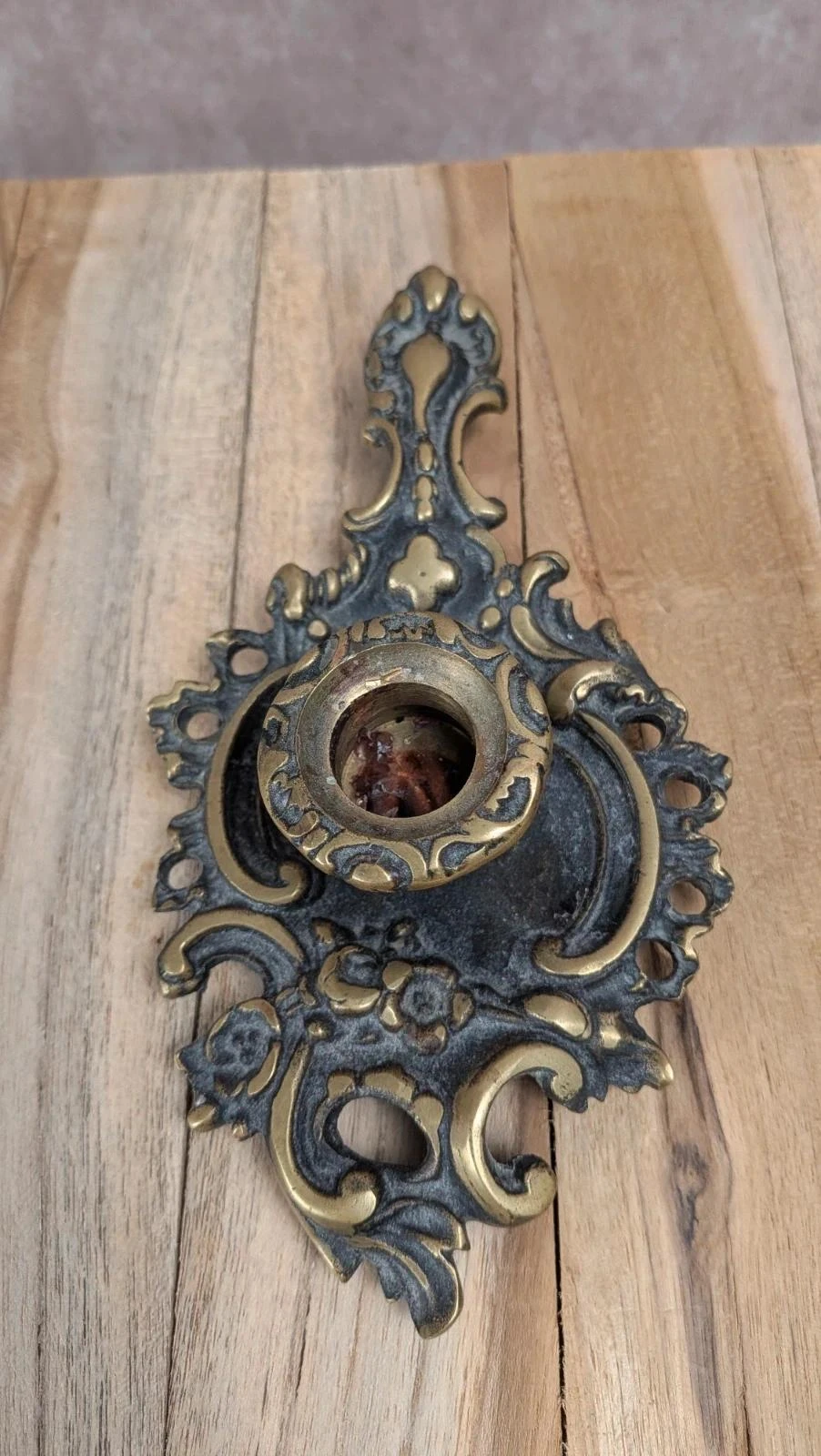Antique cellar rat candle holder in bronze - baroque style – photo 4